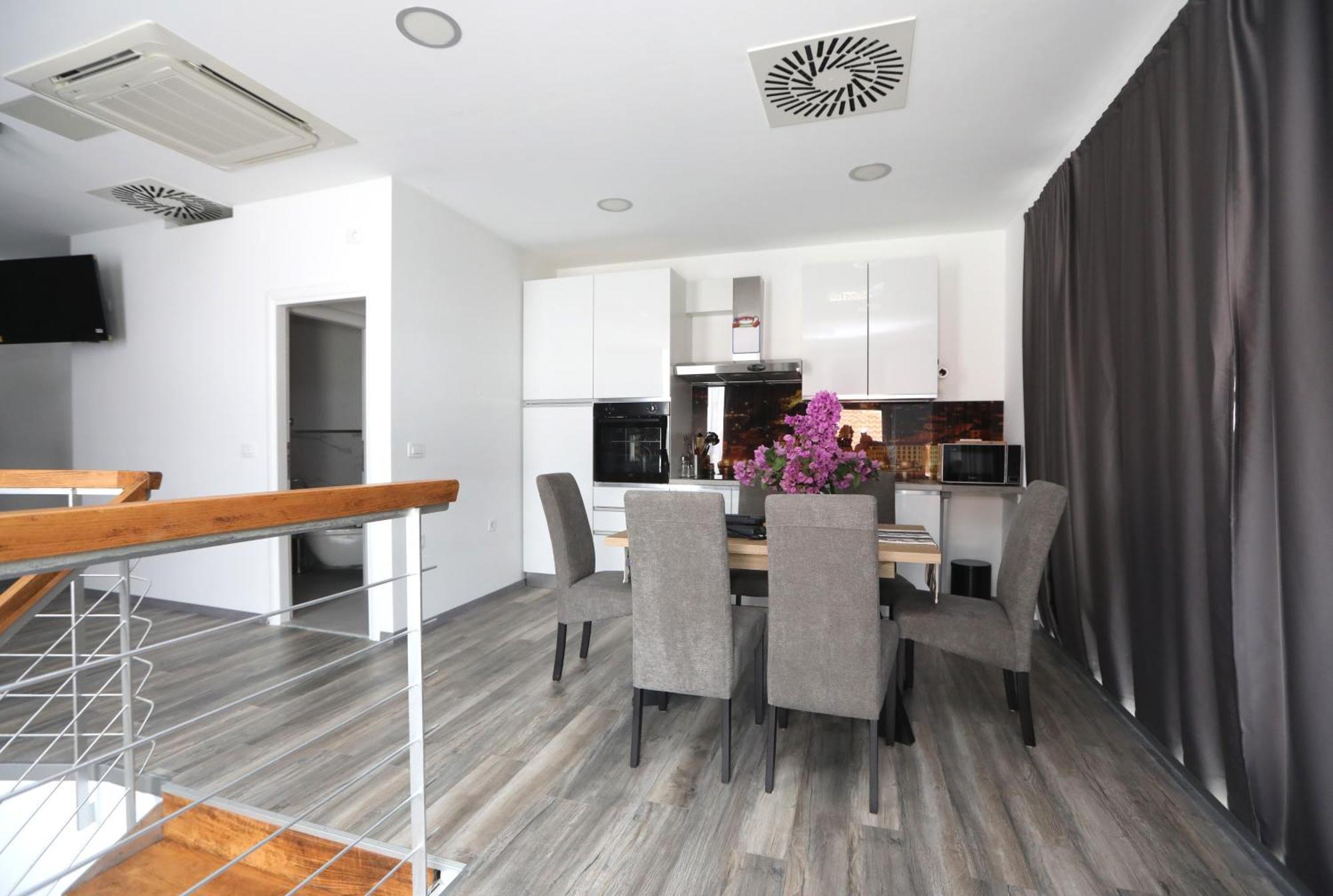 D R Apartments Šibenik Eksteriør billede