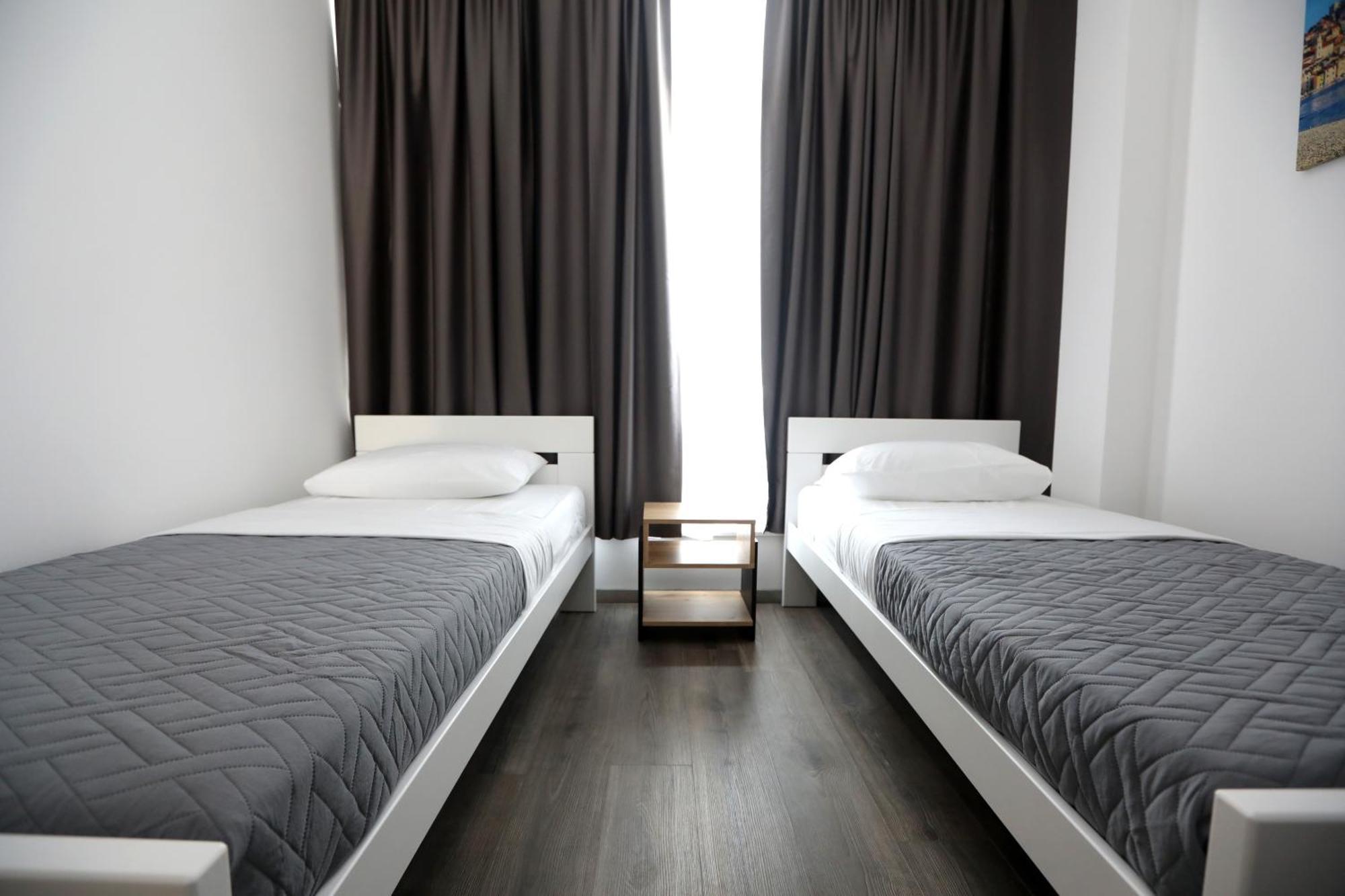 D R Apartments Šibenik Eksteriør billede
