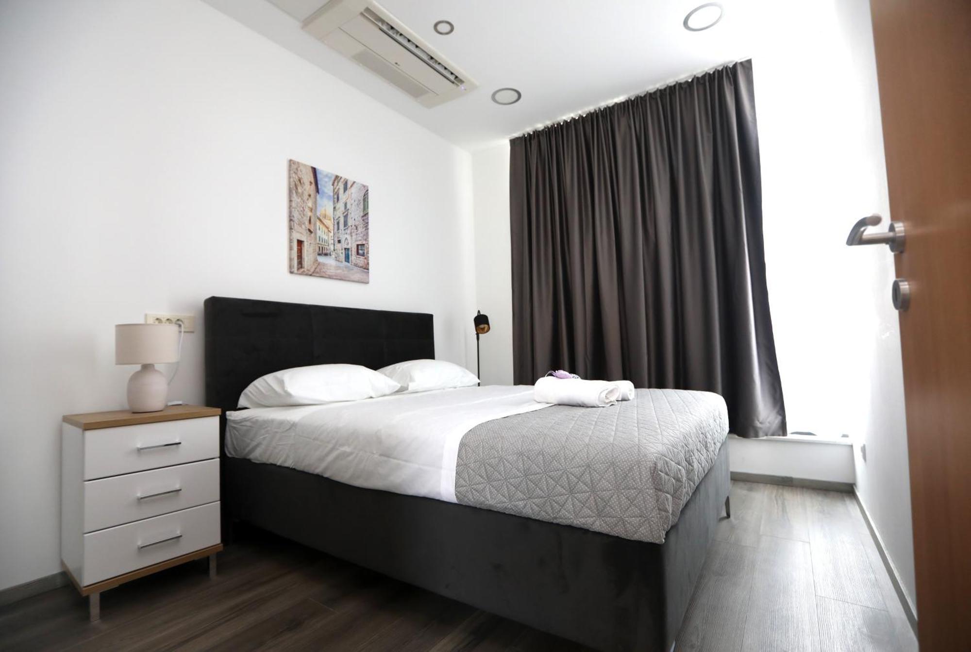 D R Apartments Šibenik Eksteriør billede