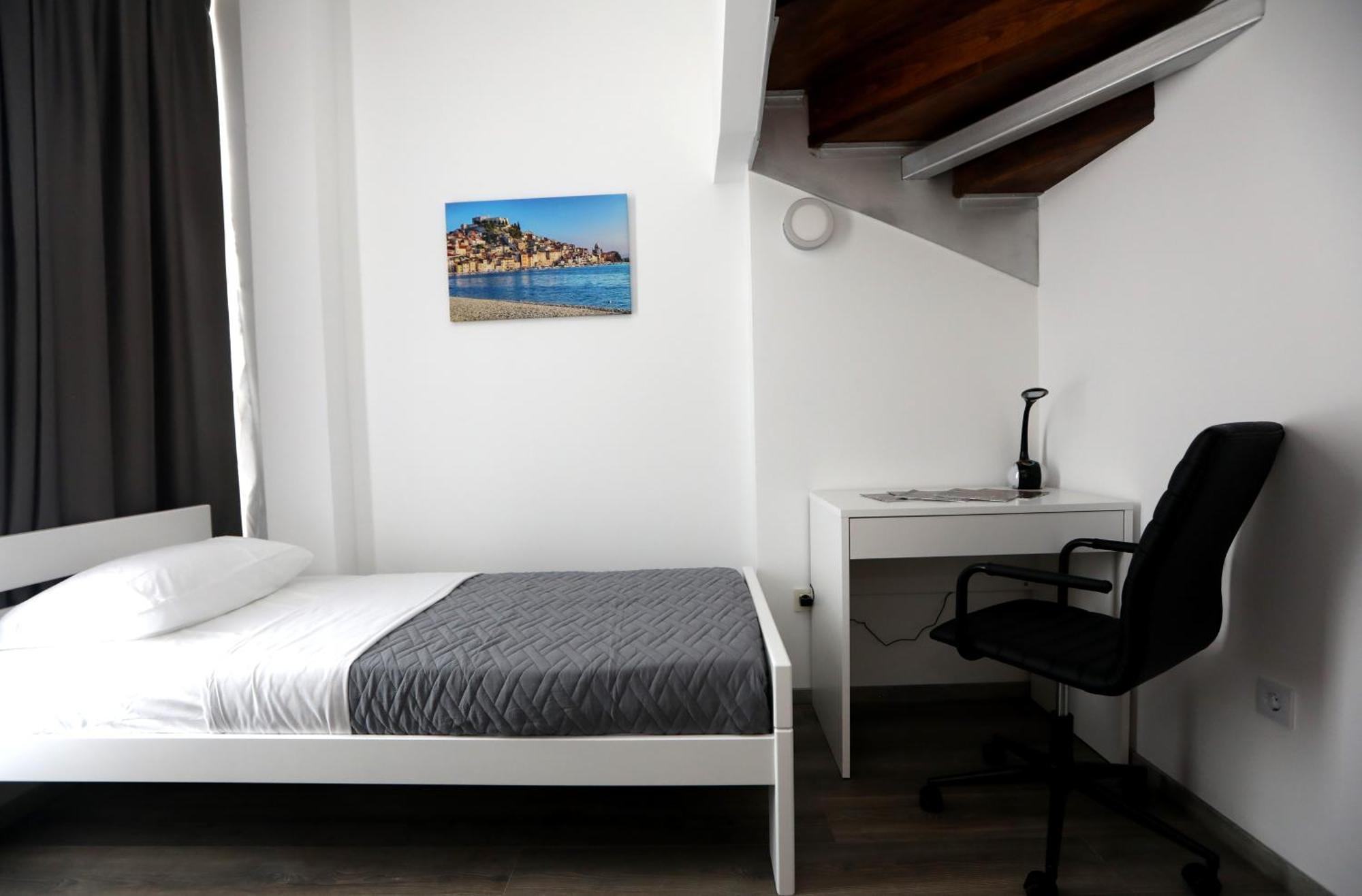 D R Apartments Šibenik Eksteriør billede