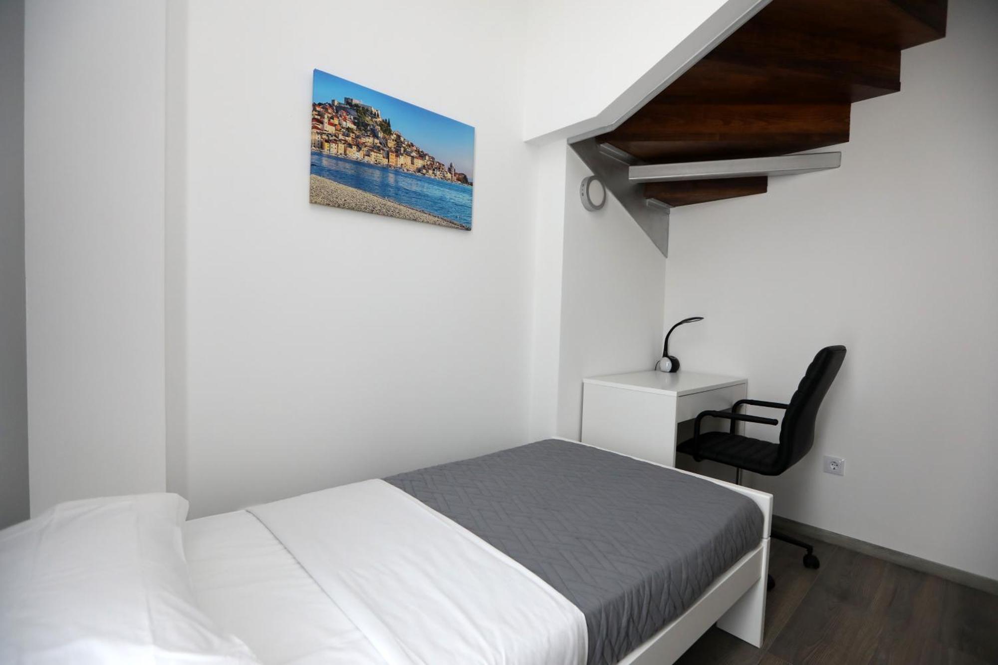 D R Apartments Šibenik Eksteriør billede