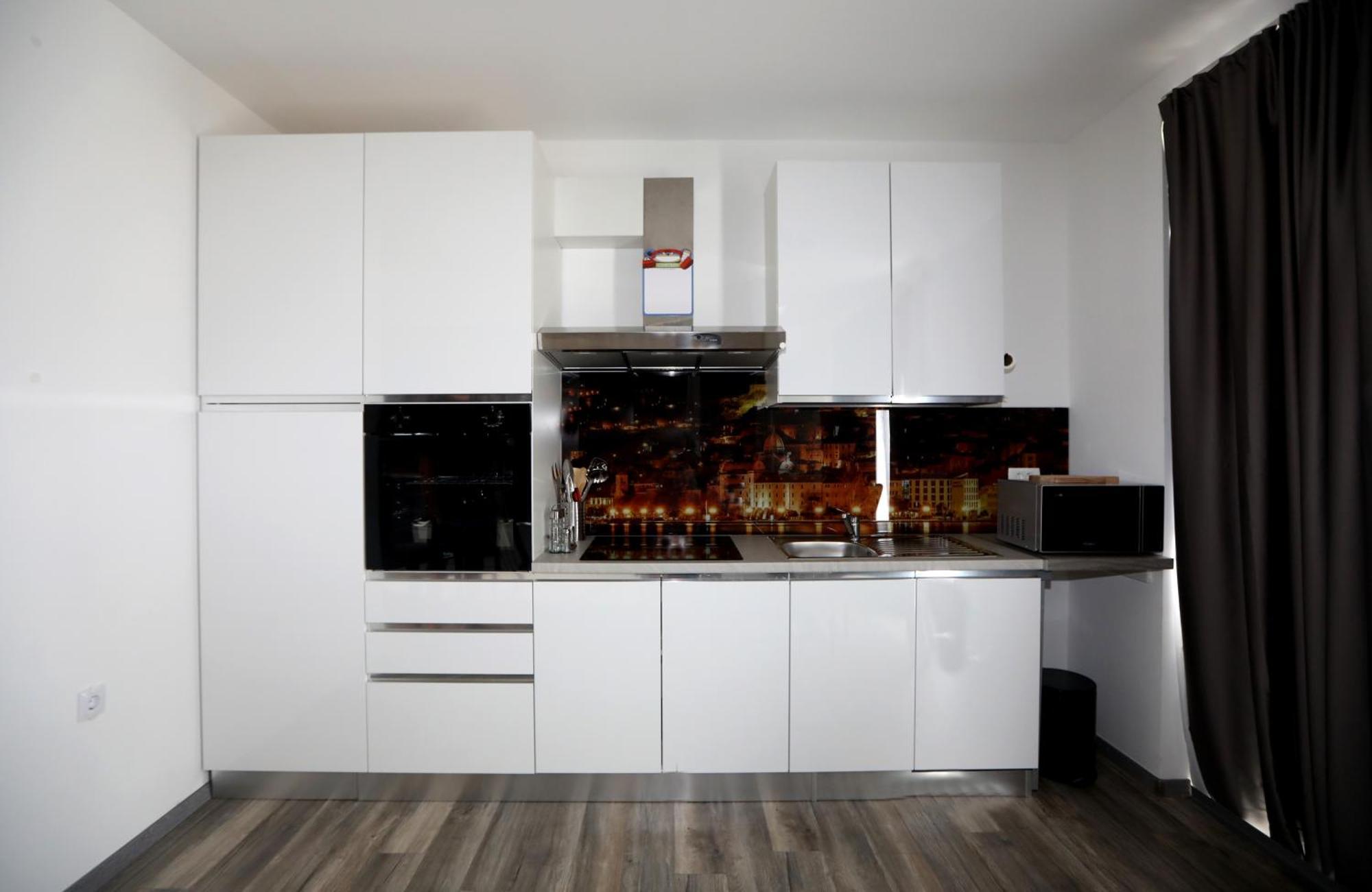 D R Apartments Šibenik Eksteriør billede