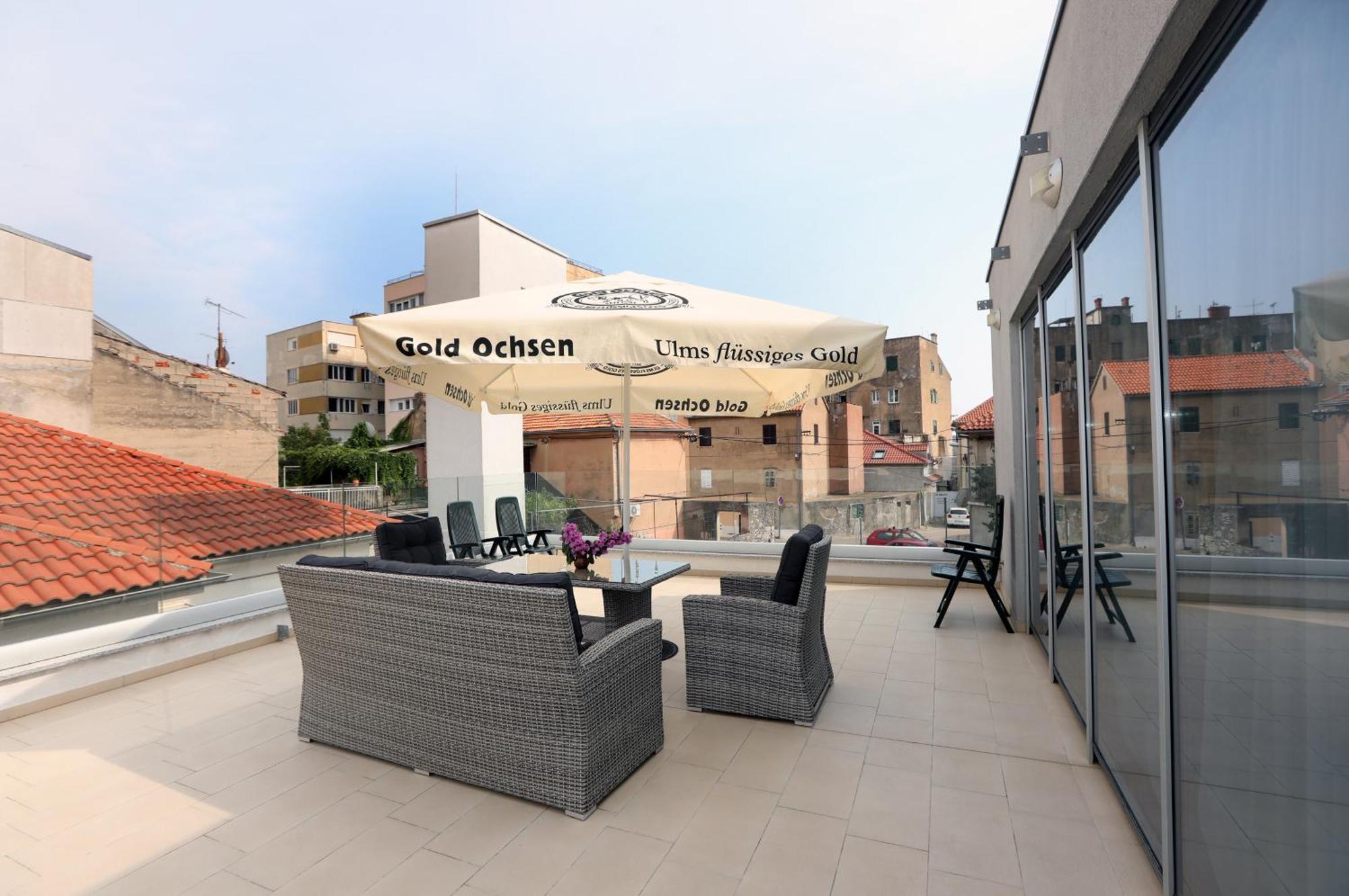D R Apartments Šibenik Eksteriør billede